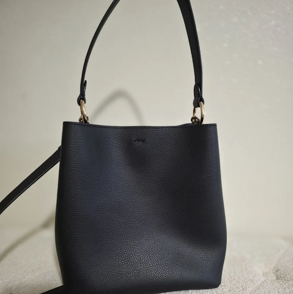 COACH Black Leather Tote Bag - Picture 2 of 3